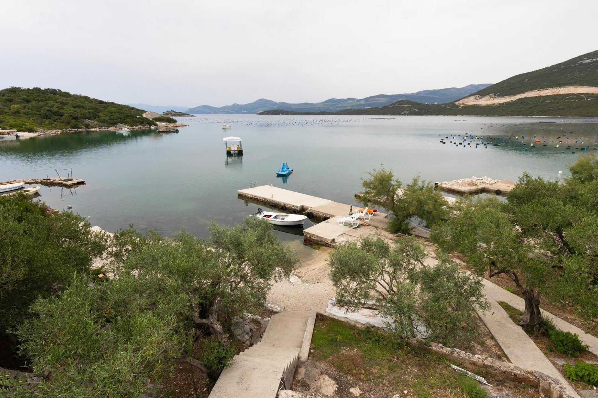 Apartments By The Sea Zuronja, Peljesac - 10137 Brijesta Eksteriør bilde