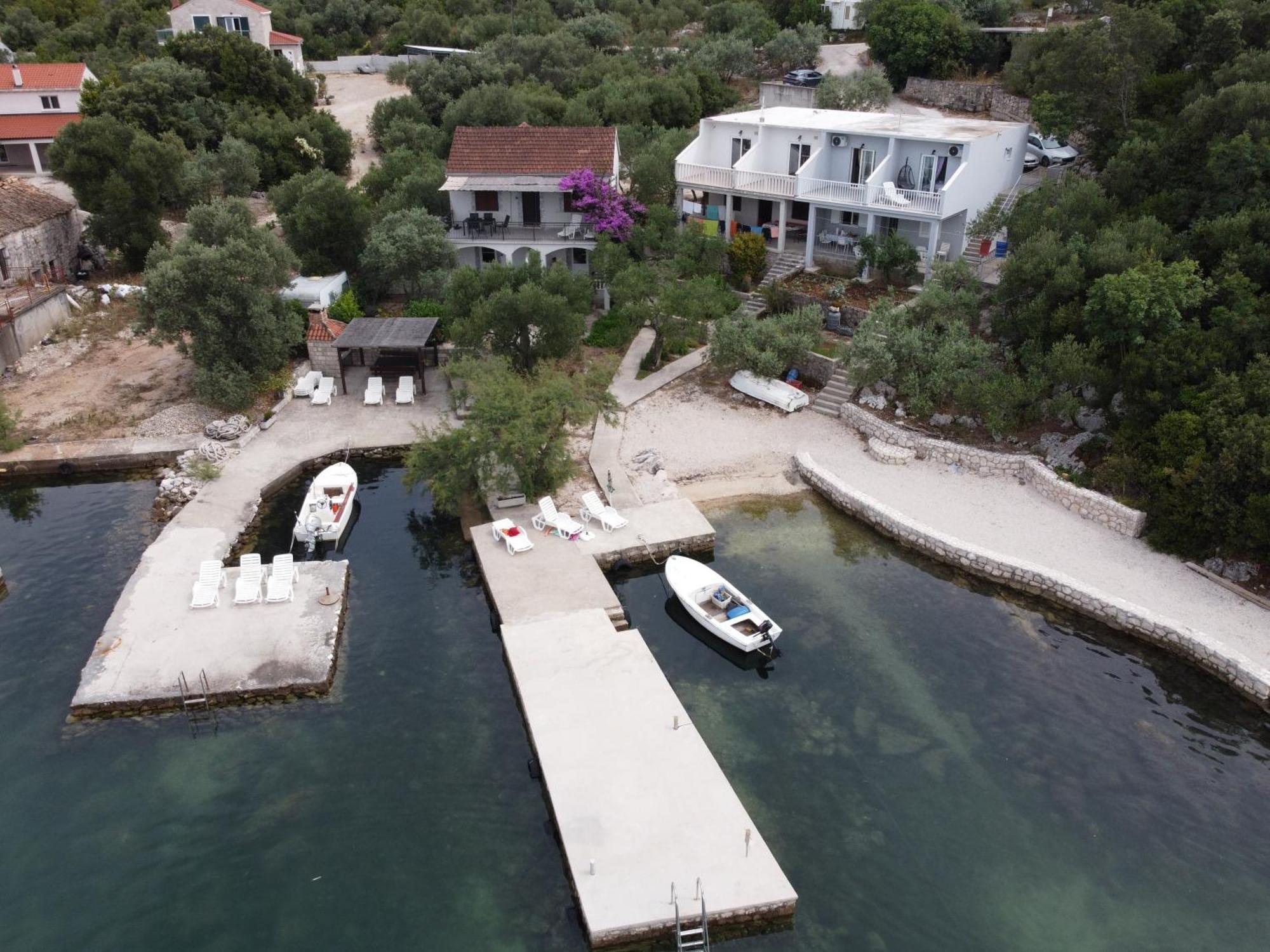 Apartments By The Sea Zuronja, Peljesac - 10137 Brijesta Eksteriør bilde